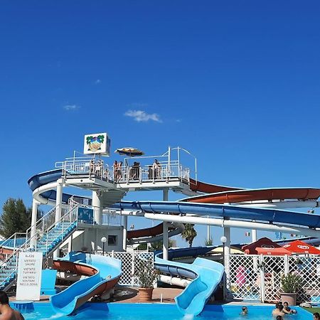 Oasi Del Mare Hotel Rimini Bagian luar foto