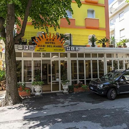 Oasi Del Mare Hotel Rimini Bagian luar foto